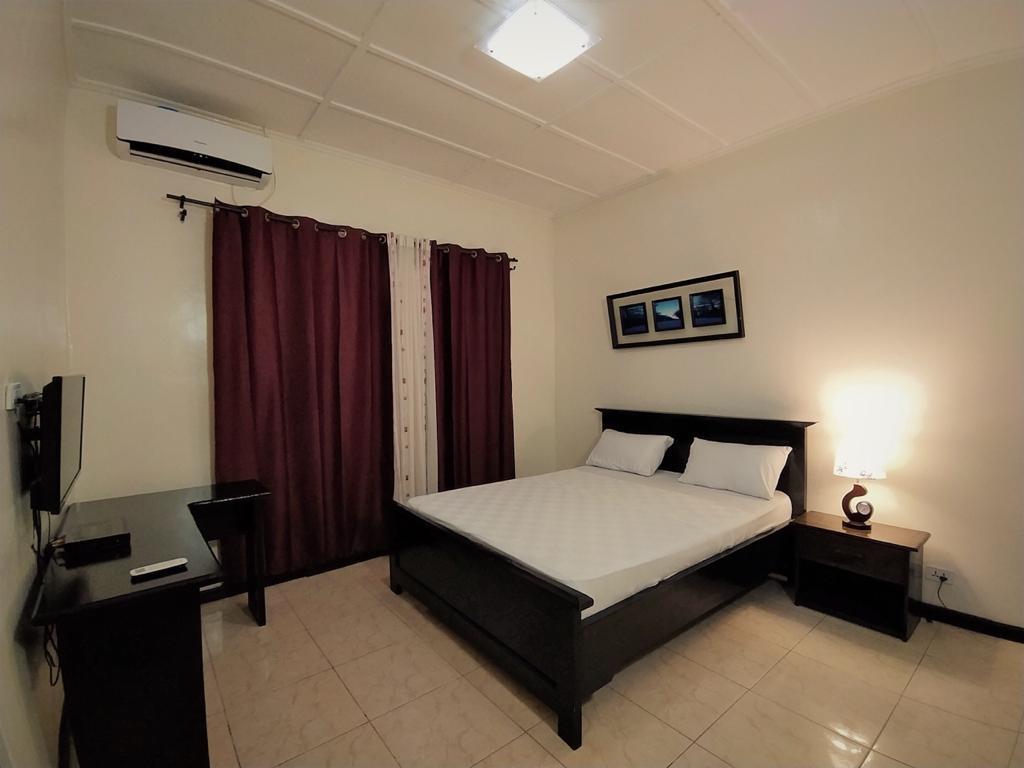 Maryland Guesthouse Монровия Экстерьер фото