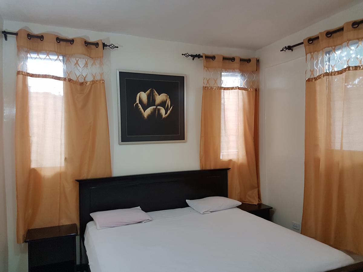 Maryland Guesthouse Монровия Экстерьер фото