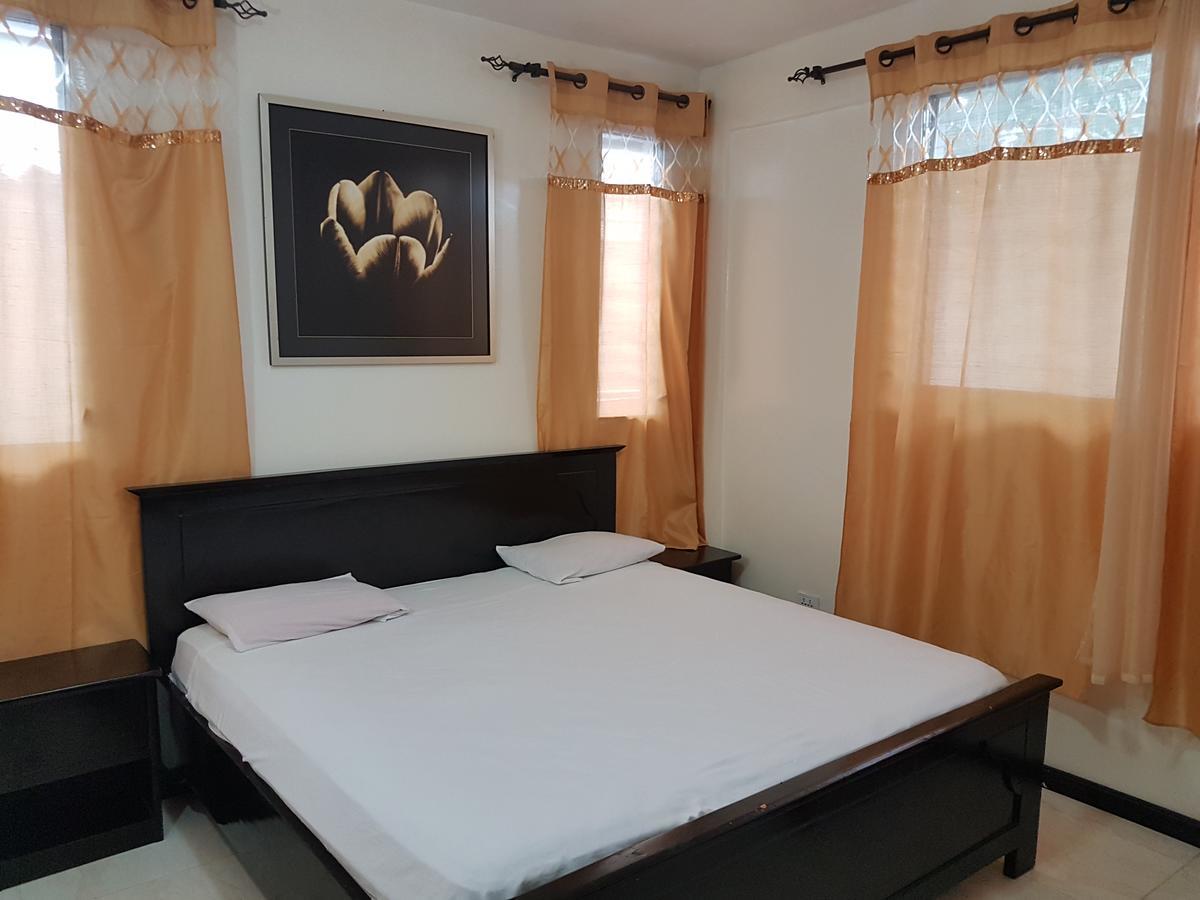 Maryland Guesthouse Монровия Экстерьер фото