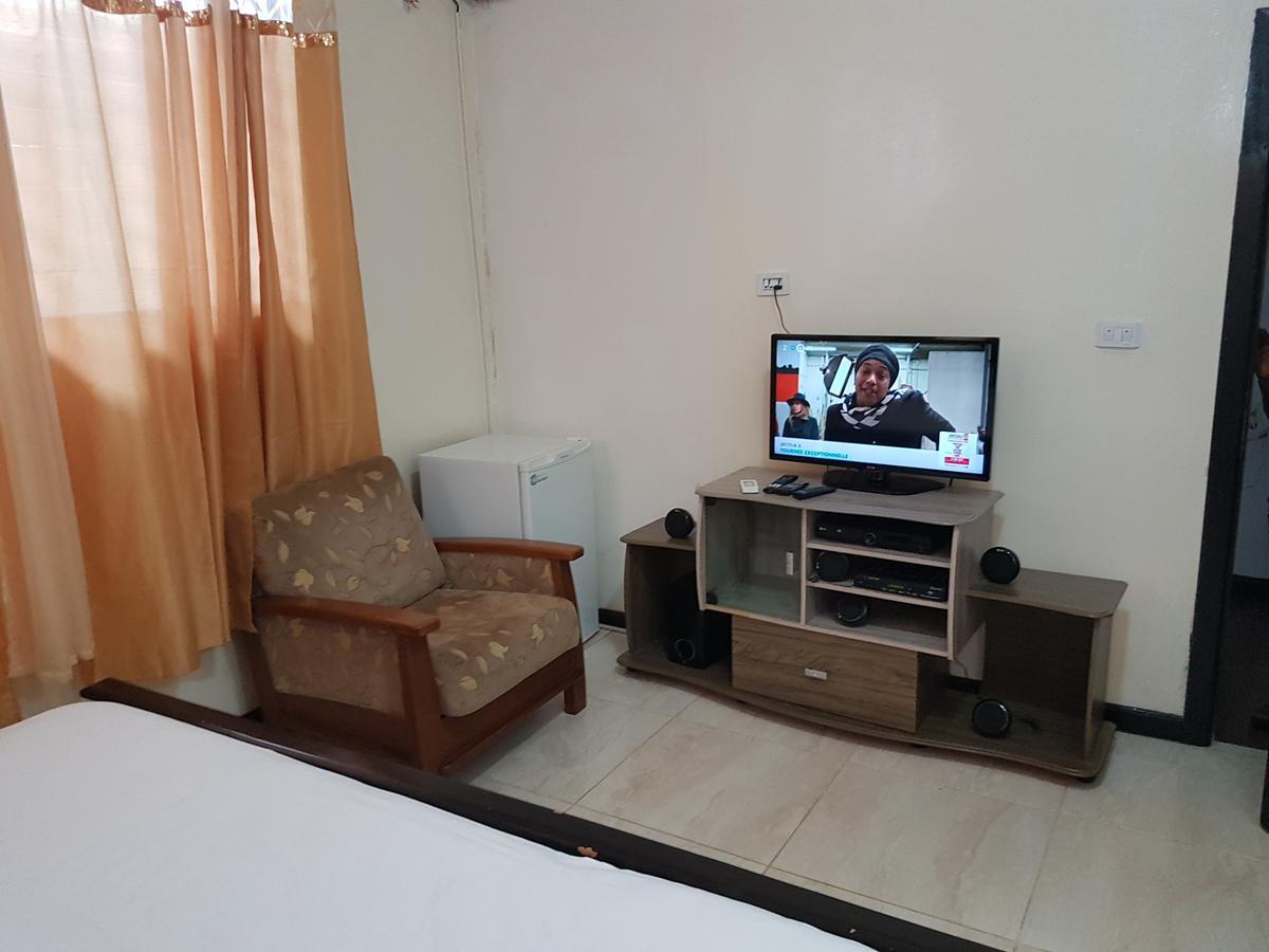 Maryland Guesthouse Монровия Экстерьер фото